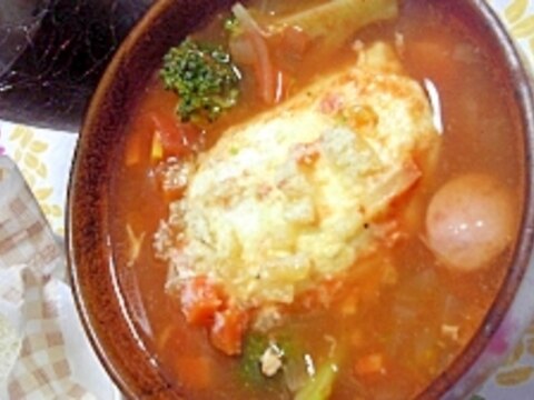 簡単ＨＯＴなトマトスープ～ポーチドエッグ入り～